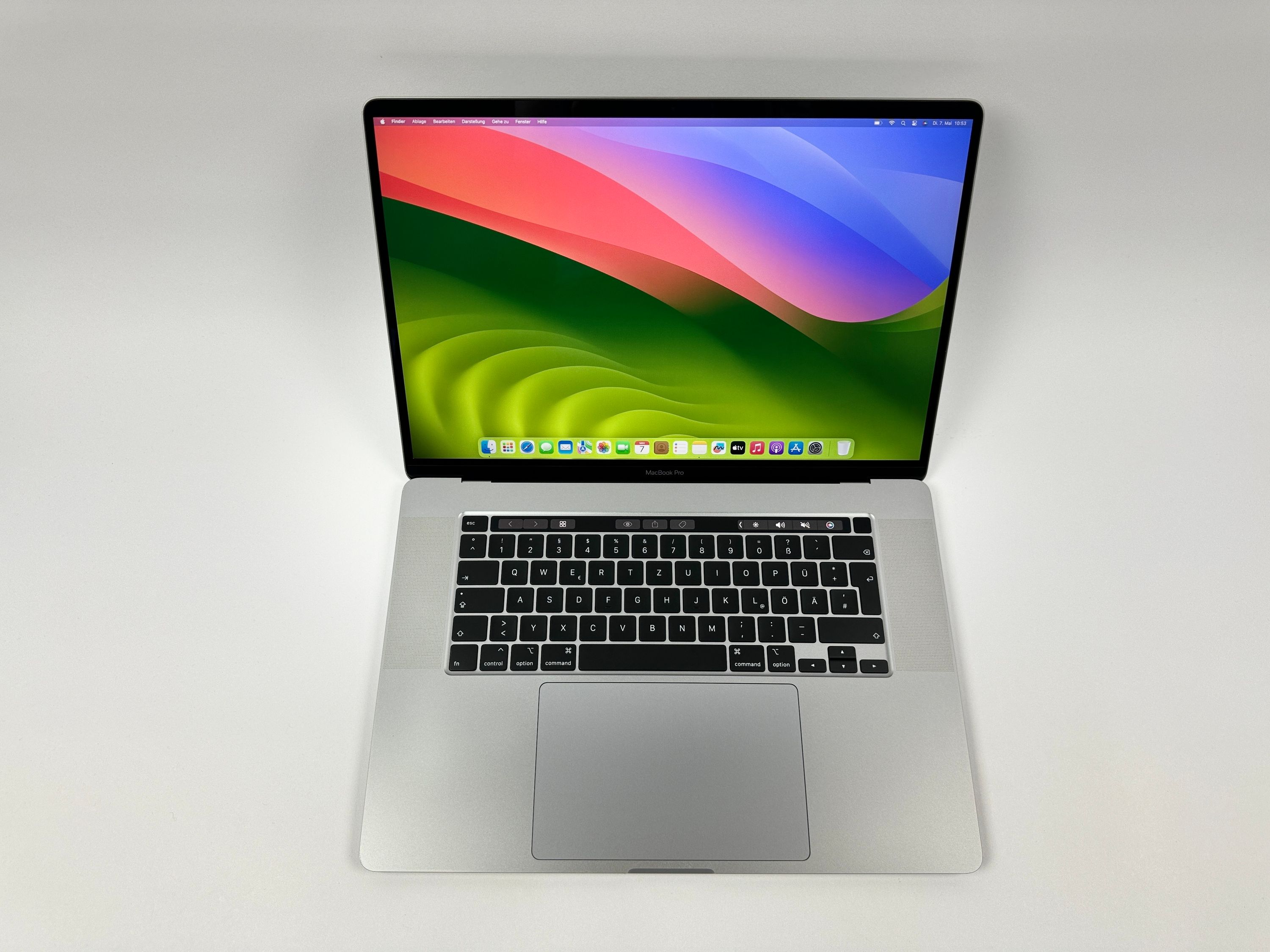 Apple MacBook Pro Retina TouchBar 16“ 8-Core i9 2,4 Ghz 1 TB SSD 64 GB Ram RP 5600M 2019