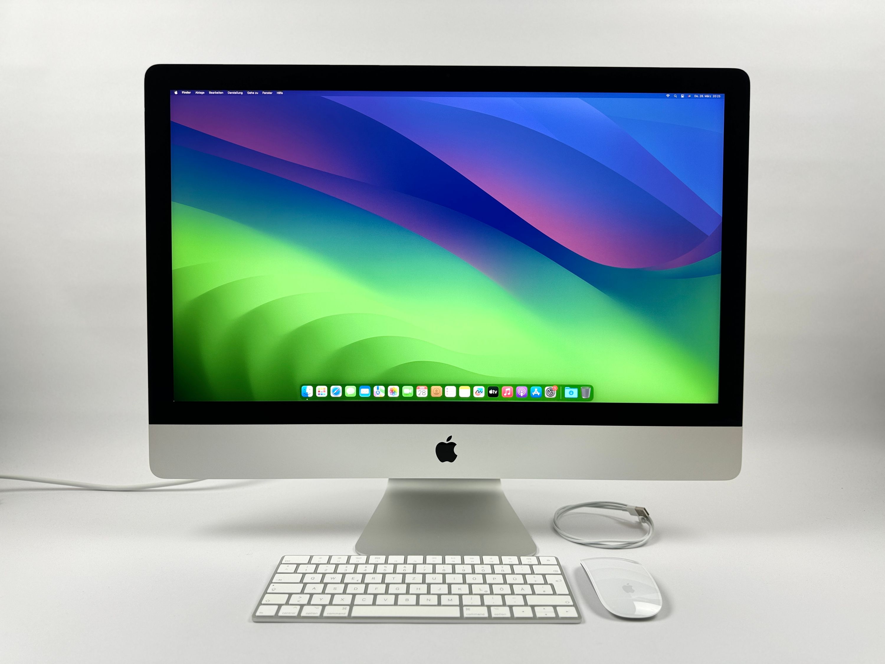 Apple iMac Retina 5K 27“ 10-Core i9 3,6 Ghz 64 GB Ram 4 TB SSD RP 5700 XT SILBER 2020