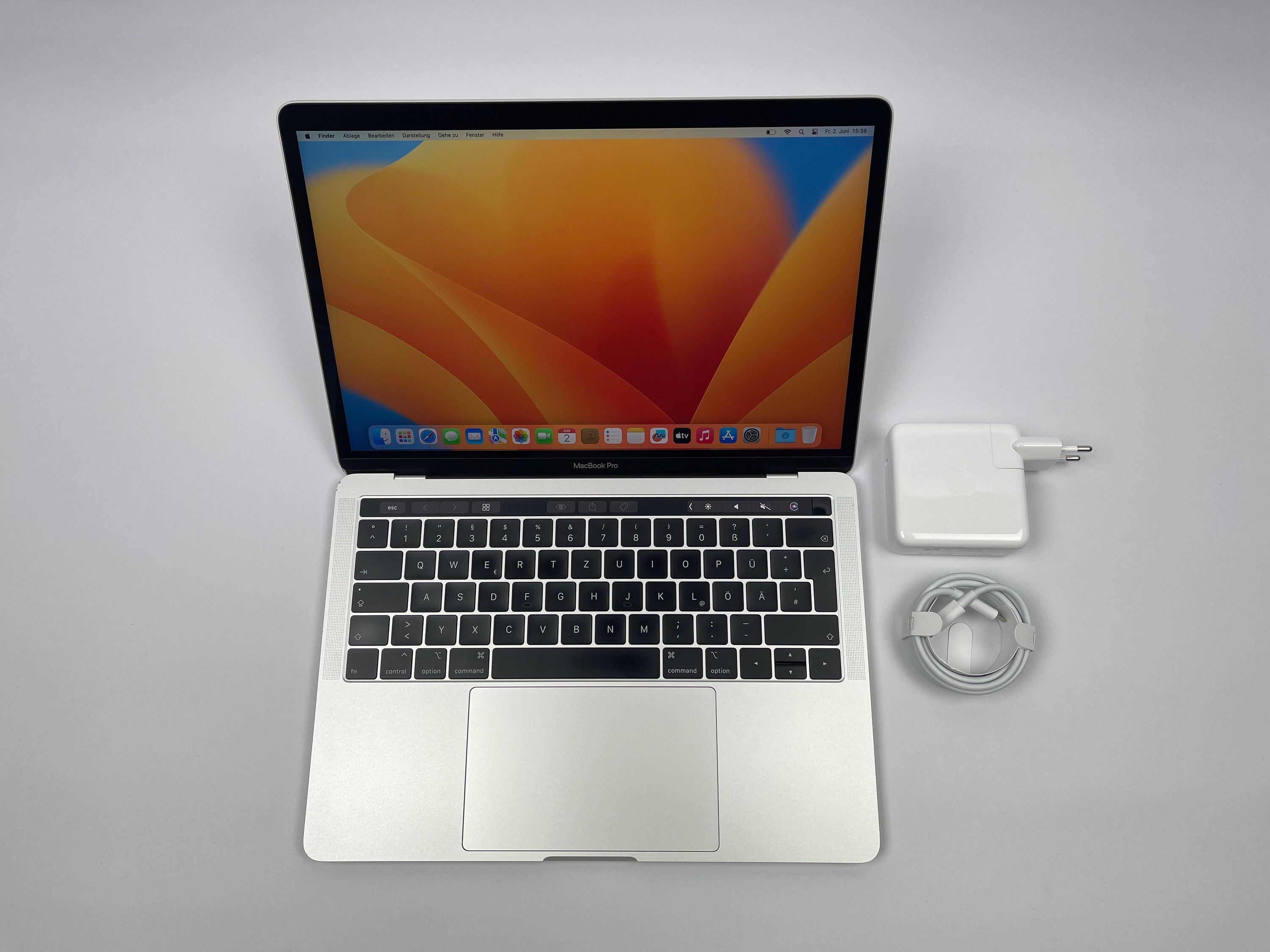 Apple MacBook Pro Retina TouchBar 13,3“ i7 2,7 Ghz 512 GB SSD 16 GB Ram SILBER 2018