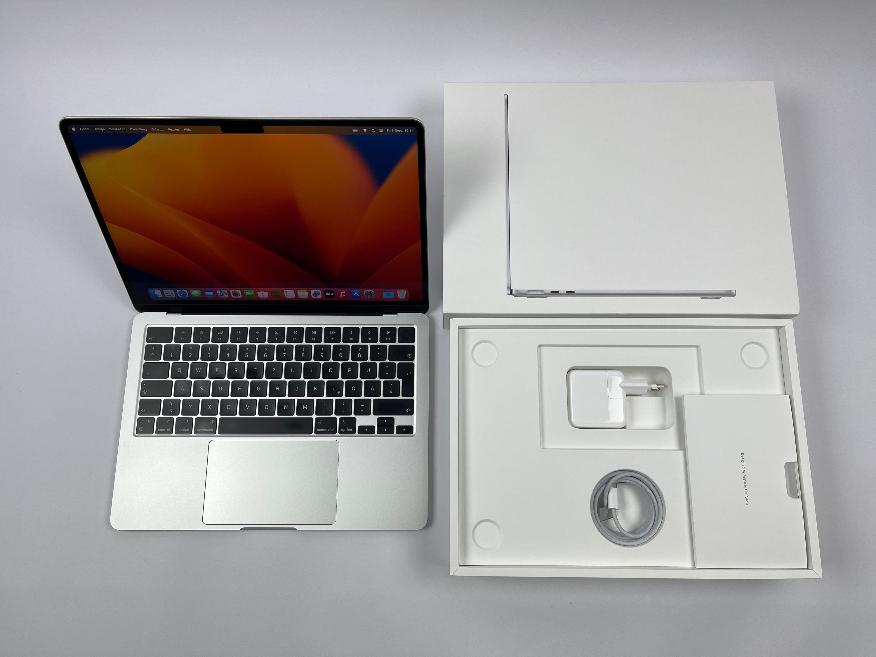 Apple MacBook Air 13,3“ M2 8C CPU 8C GPU 256 GB SSD 8 GB 2022 Silber