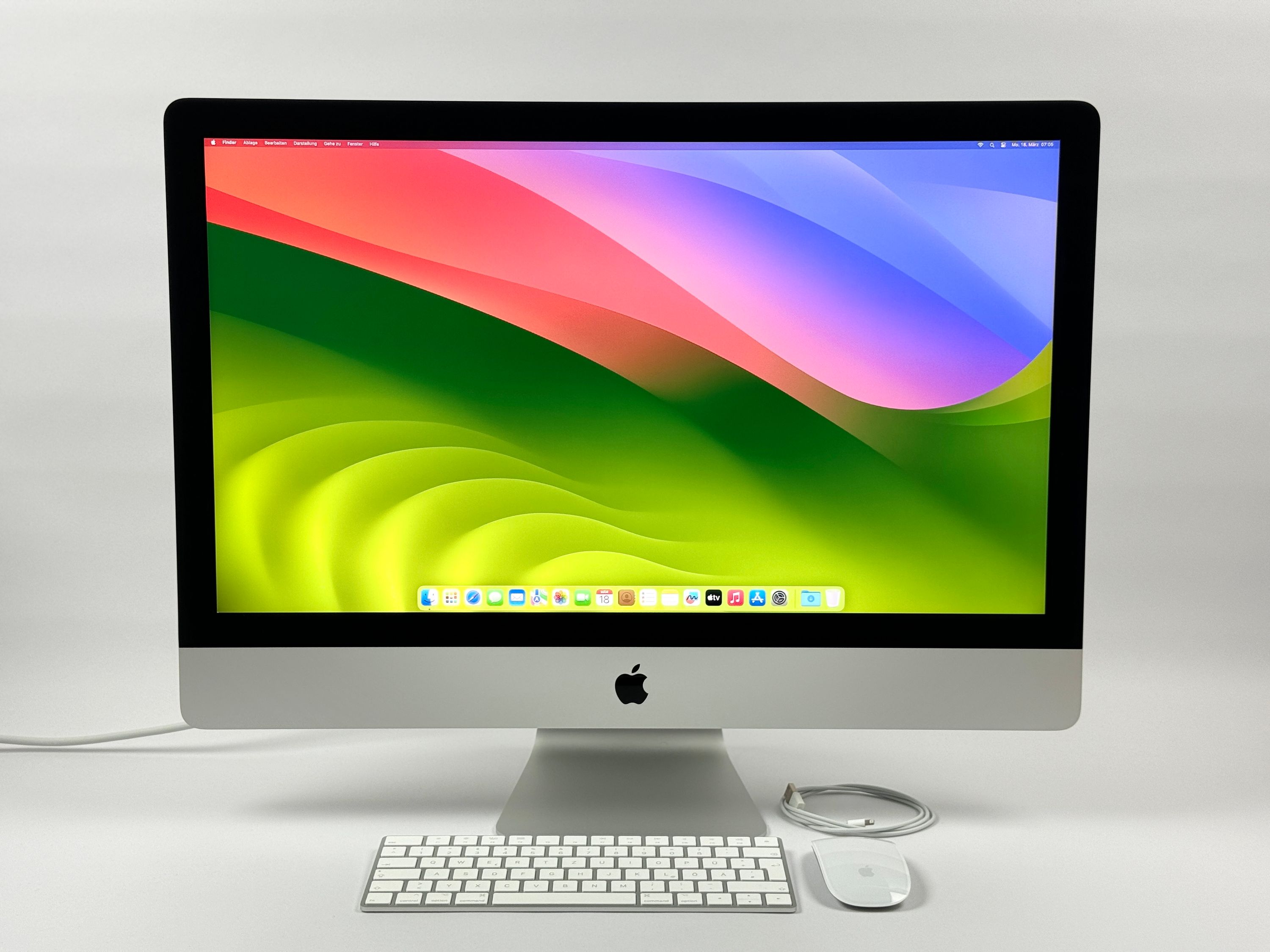 Apple iMac Retina 5K 27“ 8-Core i7 3,8 Ghz 64 GB Ram 1 TB SSD RP 5700 XT SILBER 2020
