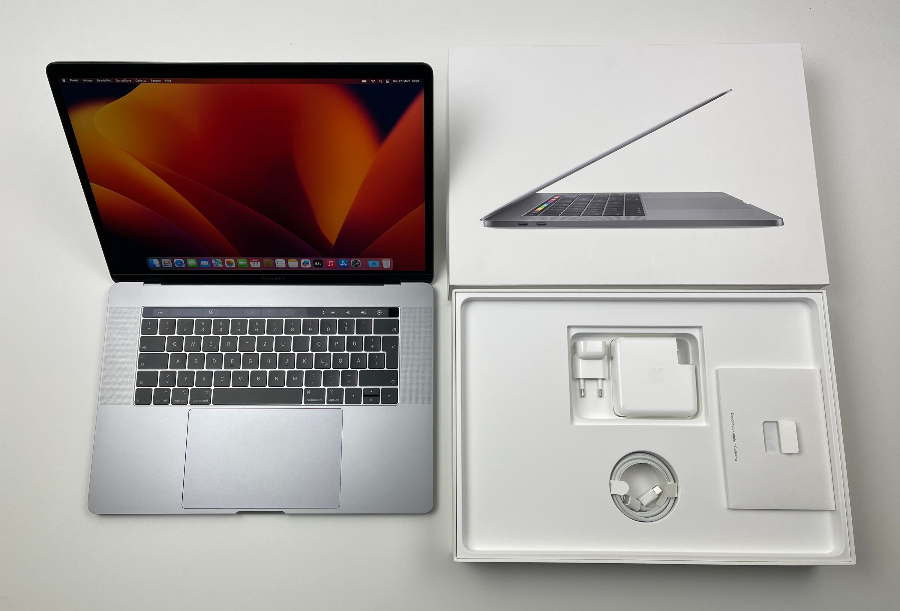 Apple MacBook Pro Retina TouchBar 15,4“ 6-Core i9 2,9 Ghz 512 GB SSD 16 GB Ram SPACE GREY 2018