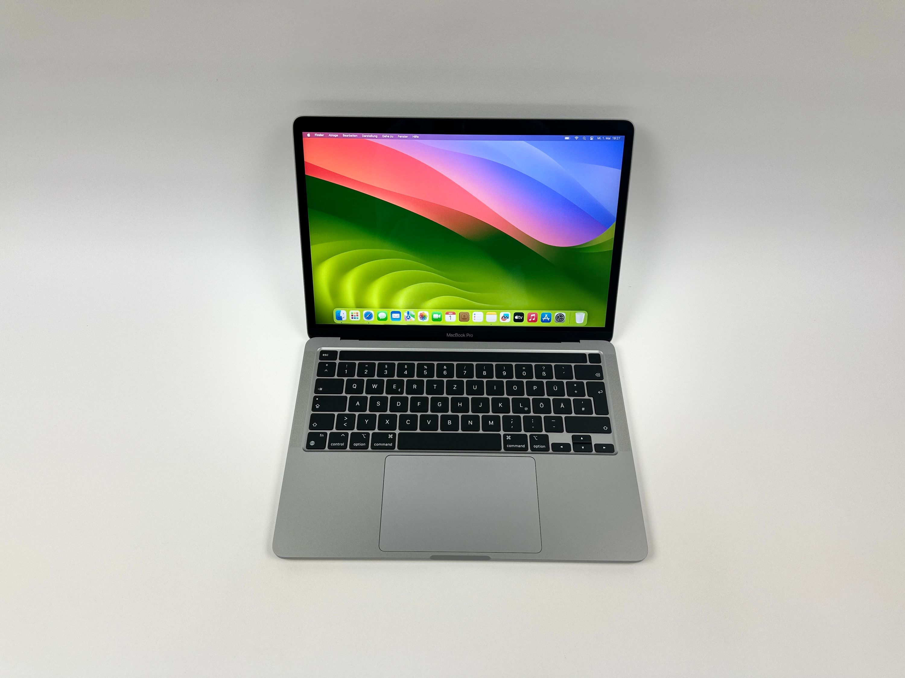 Apple MacBook Pro Retina 13,3“ M2 8C CPU 10C GPU 512 GB SSD 8 GB Ram 2022 Space Grey