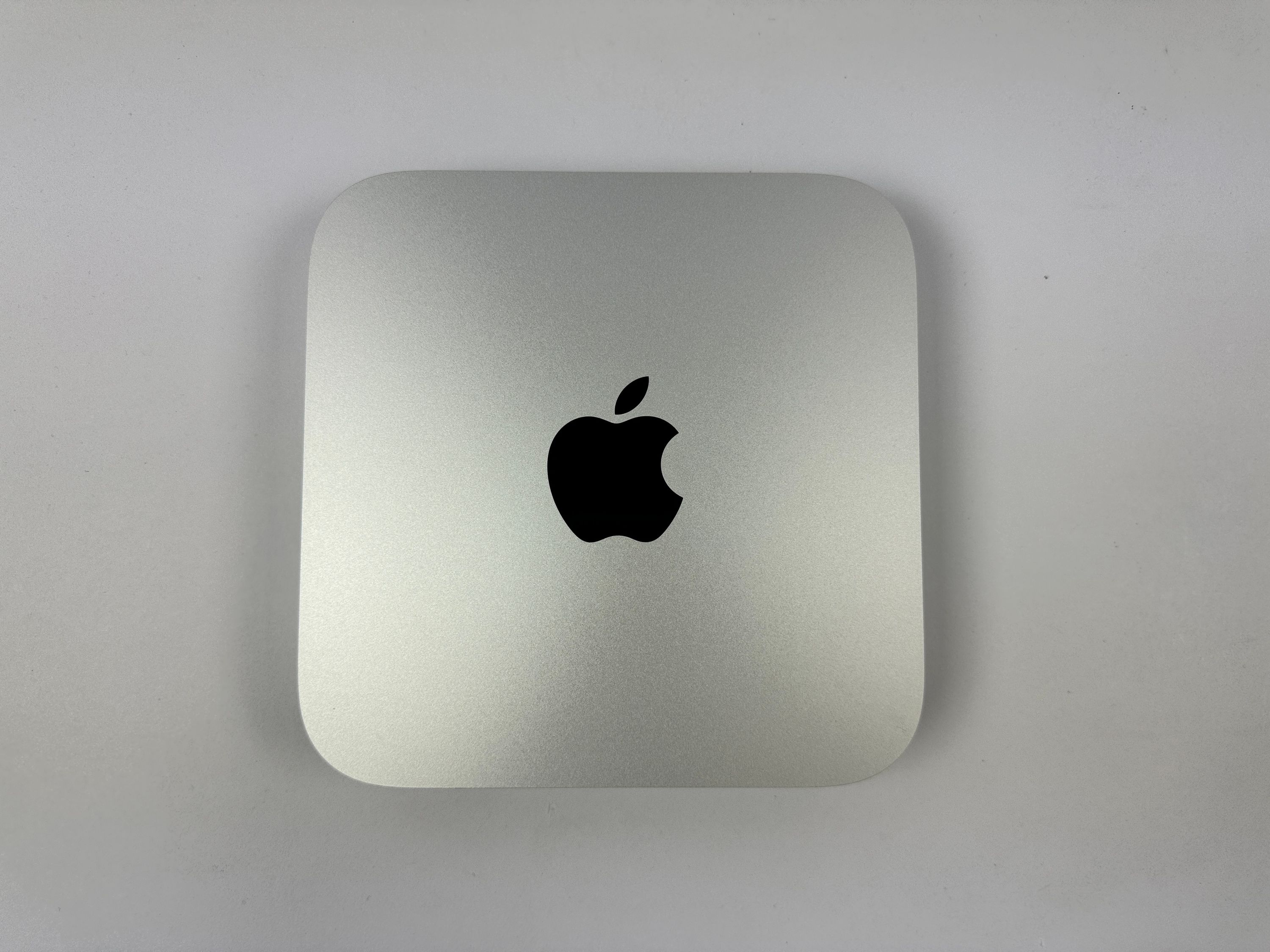 Apple Mac Mini M1 8-Core CPU 8-Core GPU 16 GB RAM 2 TB SSD SILBER