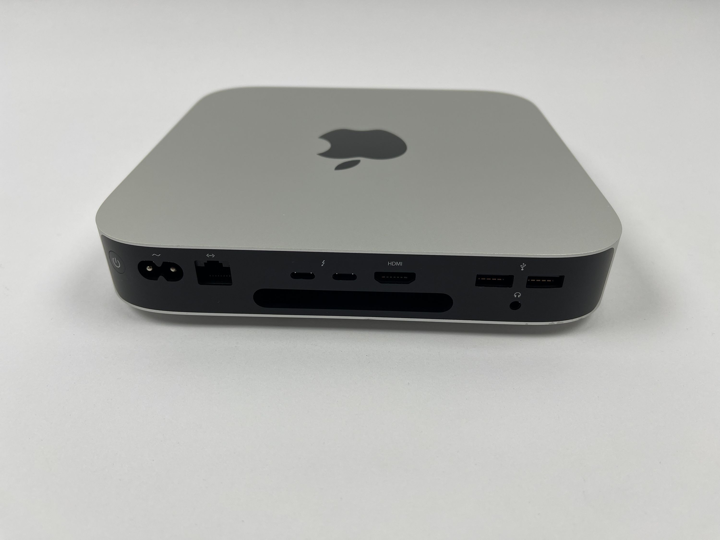 Apple Mac Mini M1 8-Core CPU 8-Core GPU 16 GB RAM 512 GB SSD SILBER