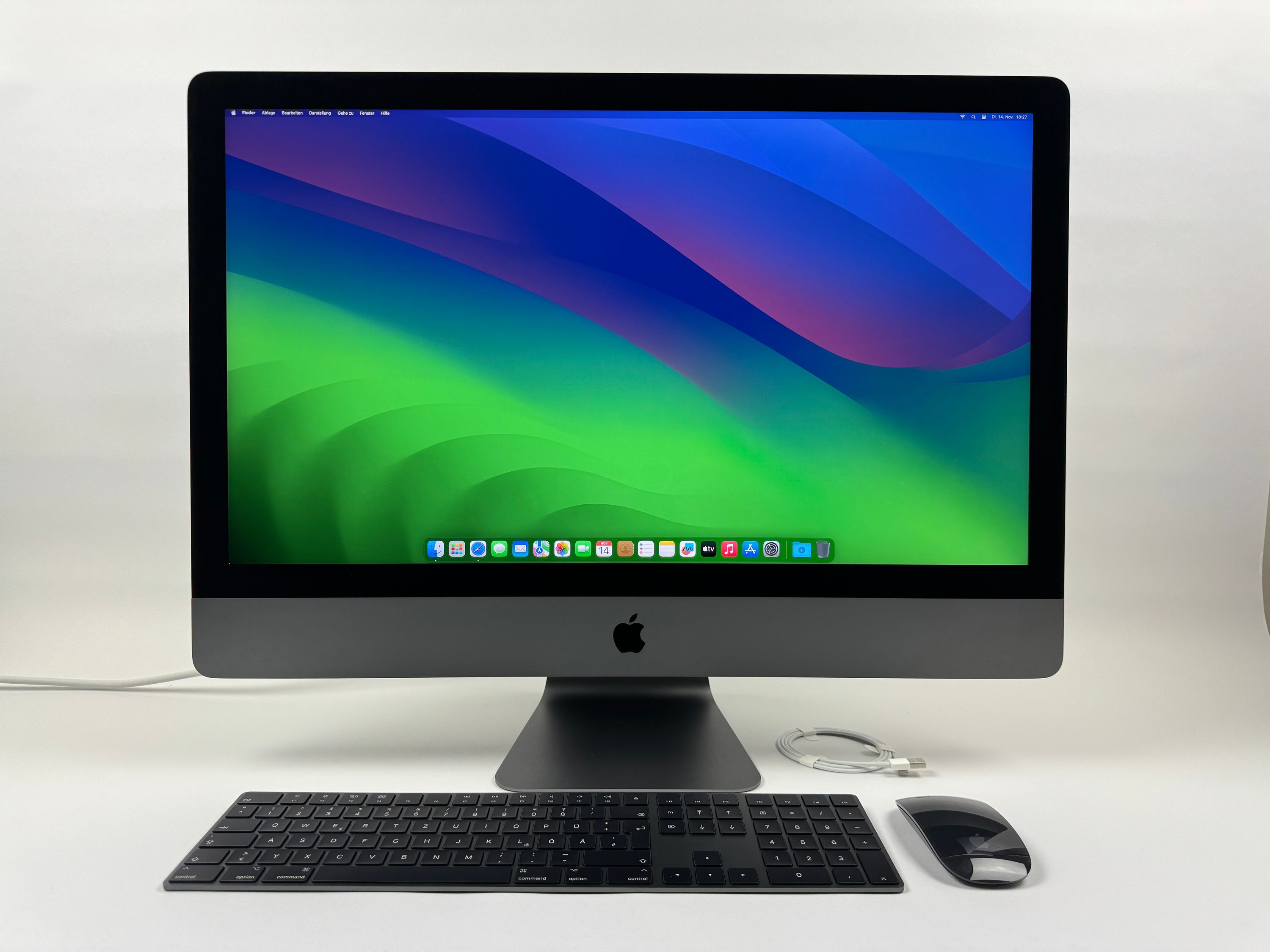 Apple iMac Pro 5K 27“ XEON 10-Core 3,0 Ghz 64 GB Ram 1 TB SSD VEGA 64 16 GB