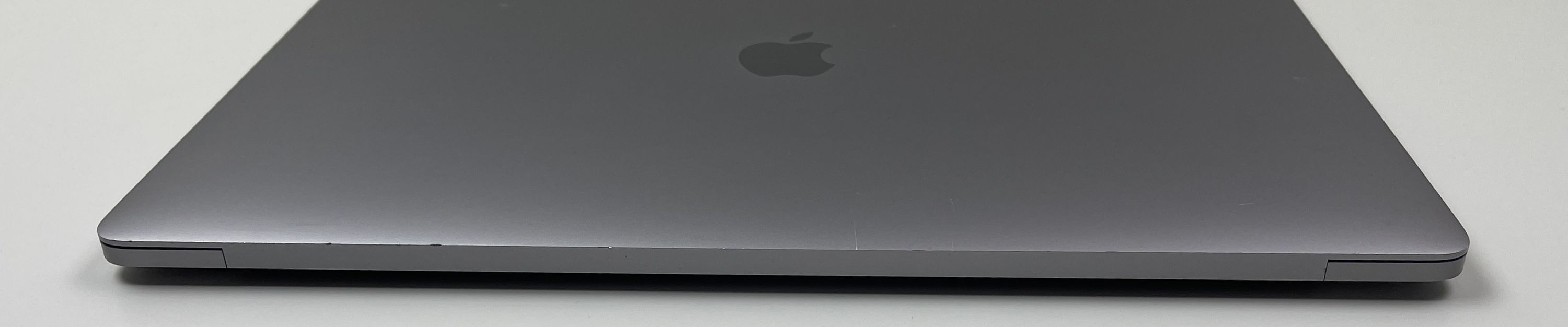 Apple MacBook Pro Retina 15,4“ TOUCHBAR i7 3,1 Ghz 512 GB SSD 16 GB Ram SPACE GREY 2017