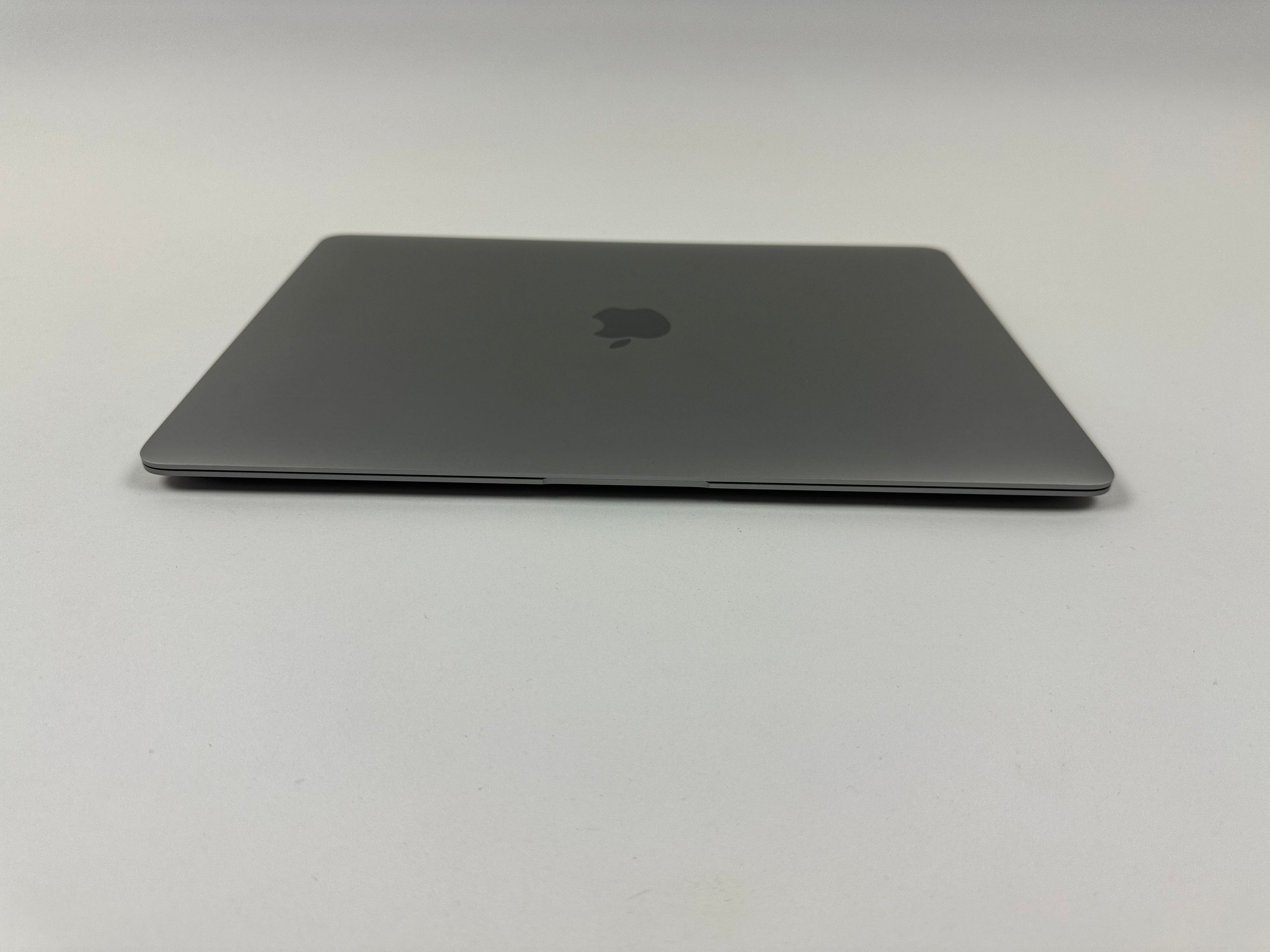 Apple MacBook Air 13,3“ M1 8C CPU 8C GPU 1 TB SSD 16 GB Ram 2020 